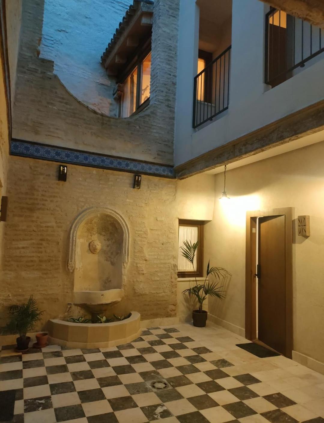 Casa Arena Centro, By Homing U Apartment Seville Exterior photo